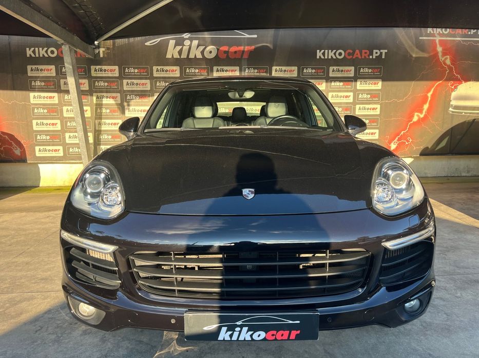 Porsche Cayenne Standard