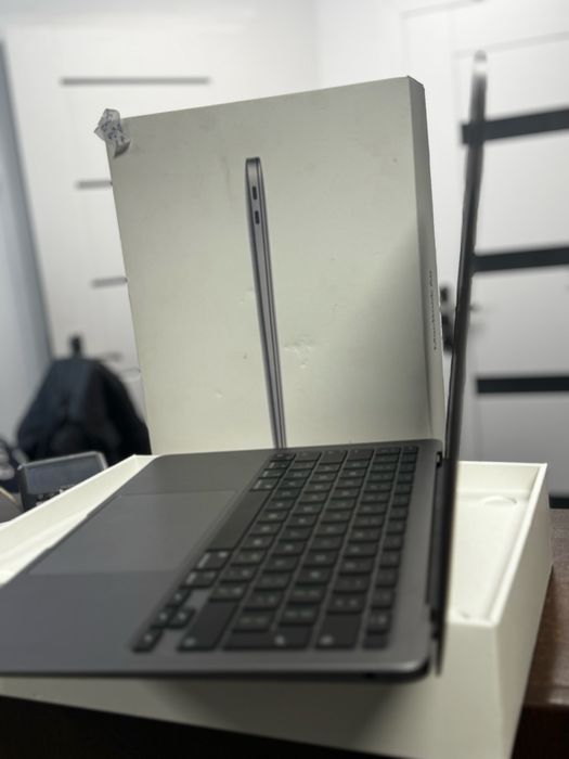 Macbook Air Bateria 100 % Idealny