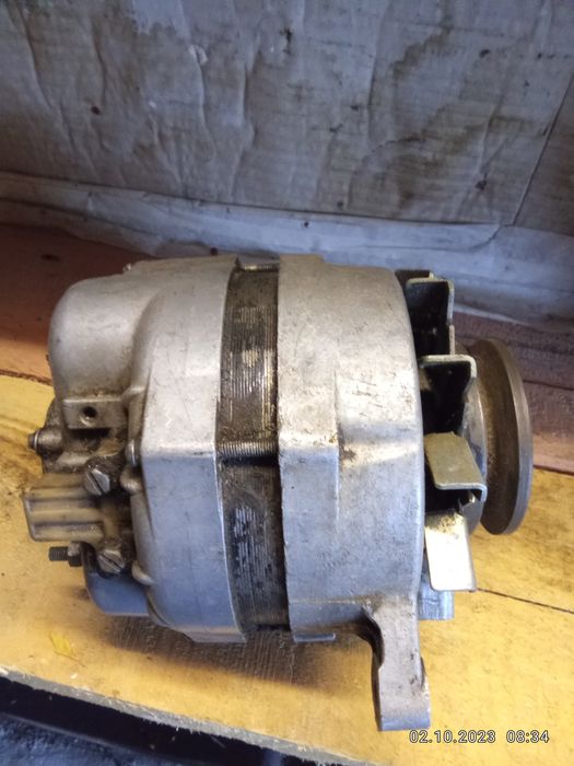 Продам генератор 12вт