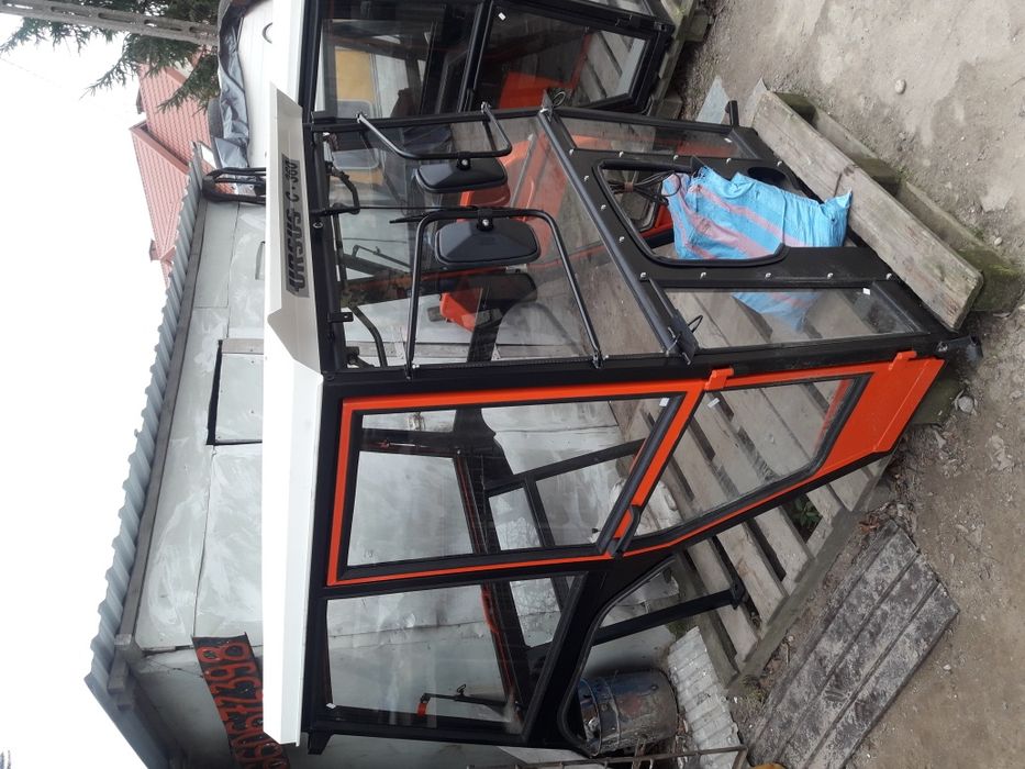 Kabina kabiny Ursus C-330 C-360