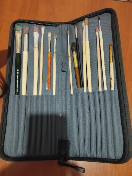 Набір пензлів для живопису з чохлом (малюванню)