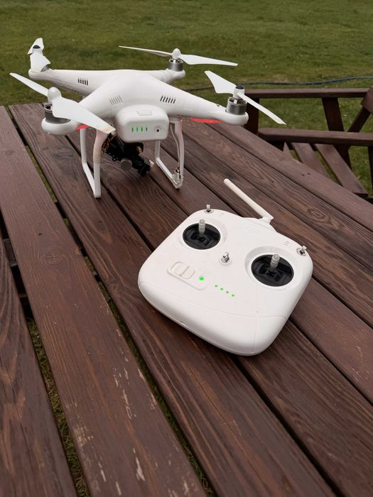 DJI Phantom 2 + FlySight FPV + Zenmuse H4-3D + monitor + plecak + akcesoria