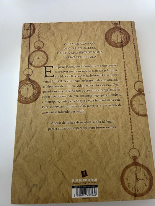 livro Oliver twist