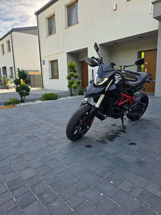 Ducati hypermotard idealny