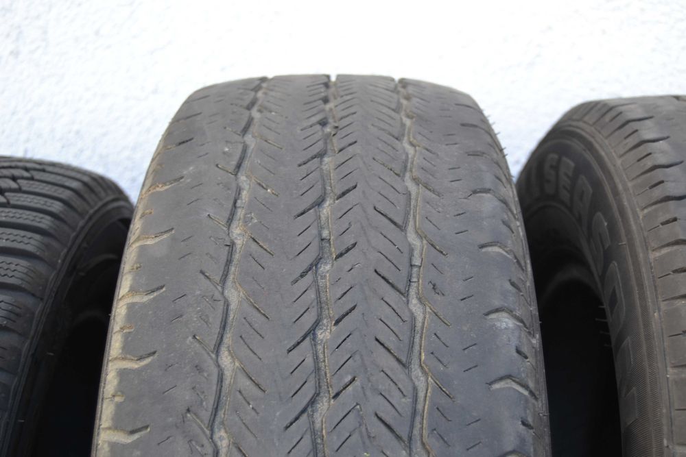 2x całoroczne 225/65r16c Sunfull Allseason 2022rok wielosezonowe