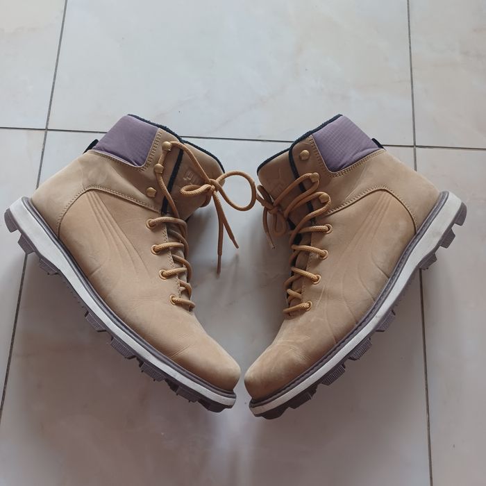 Buty PUMA wysokie trapery jak nowe 42/ salon 359 zł
