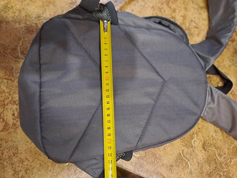 Продам рюкзак Mountain Warehouse