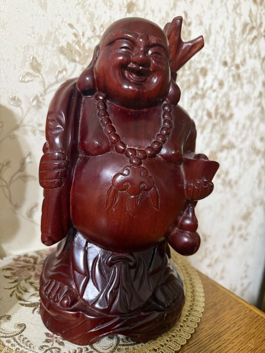 Продам фигурку Будда