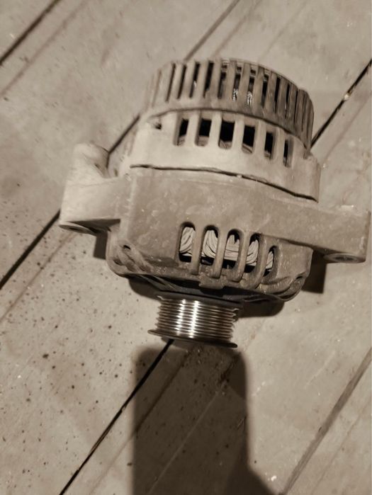 Генератор ваз 21099 інжектор