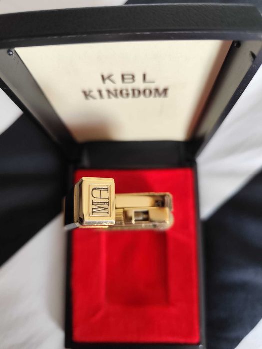 Isqueiro KBL Kingdom