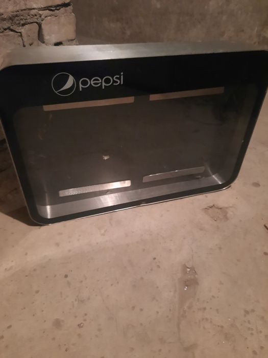 Reklama świetlna podświetlana