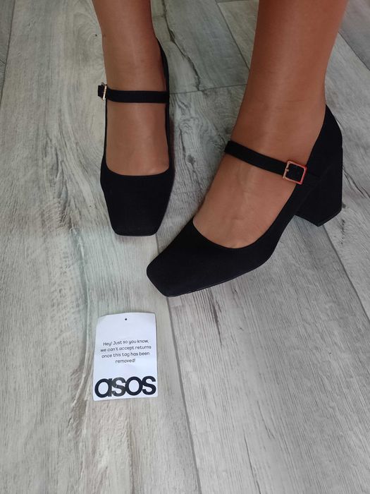 (39) ASOS Design/ Czarne czółenka wieczorowe z Londynu, jak NOWE