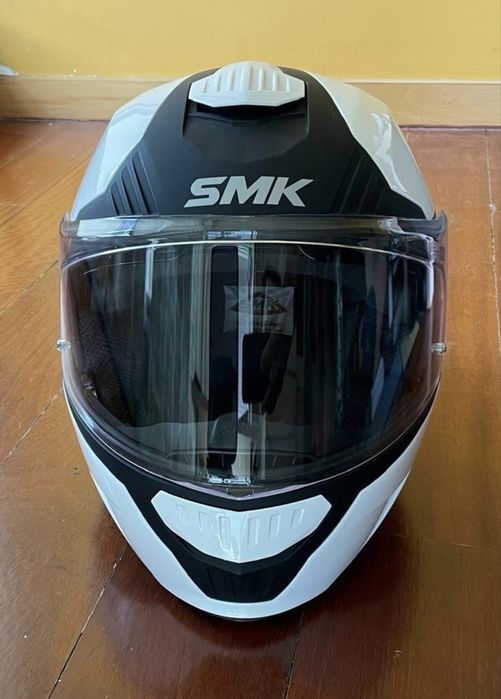 Capacete SMK branco