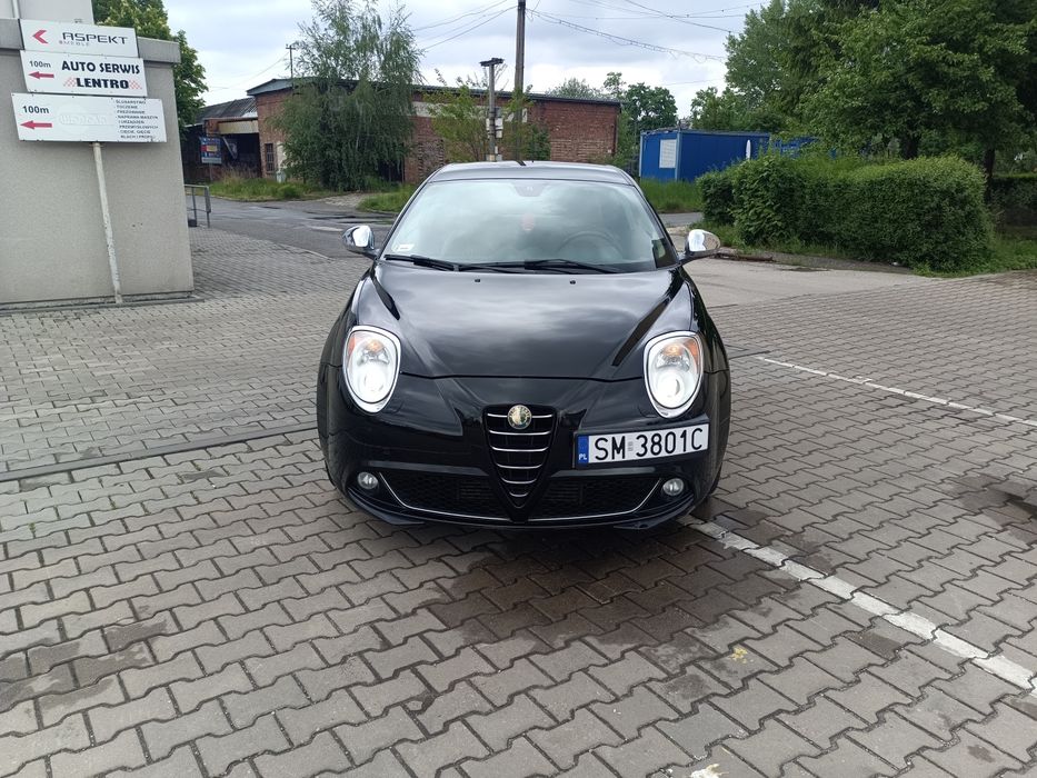 Piękna Alfa Romeo Mito po kolizji