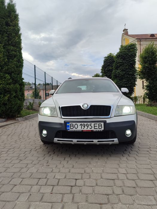 Продам шкода Октавія Скаут