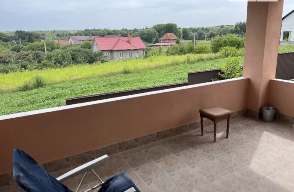Продам Будинок село Великий Кучурів Чернівецька область.