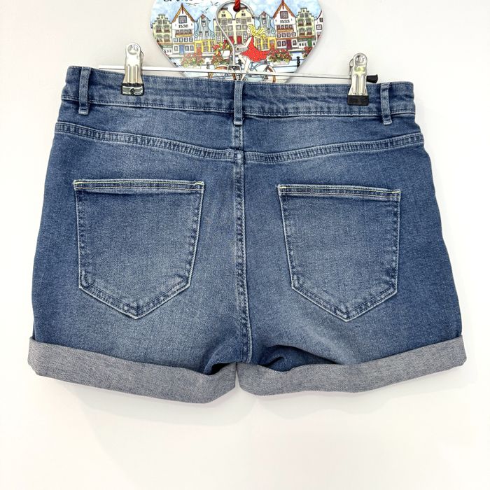 Шорти джинсові Esmara Medium Waist розмір 36. Нові