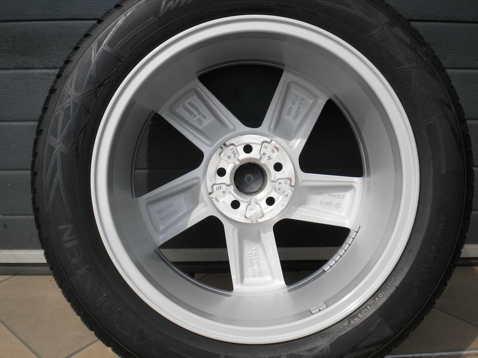 Koła zimowe 17 5x100 Vw T-Cross T Cross Skoda Kamiq Jak Nowe !!