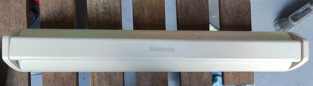 Estendal de parede Brabantia