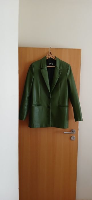 Blazer pele sintética, Zara