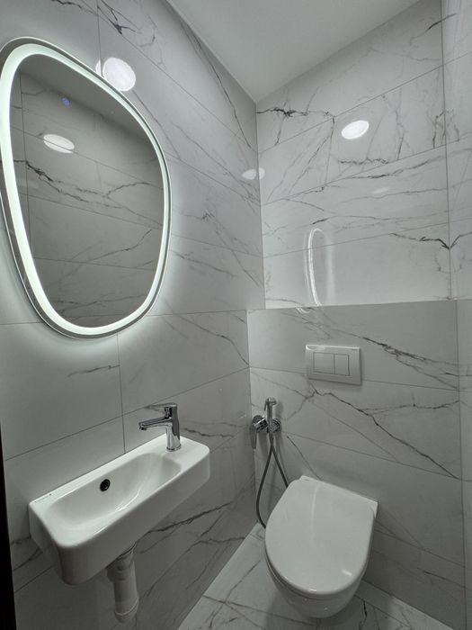 Двокімнатна квартира на Щасливомуу