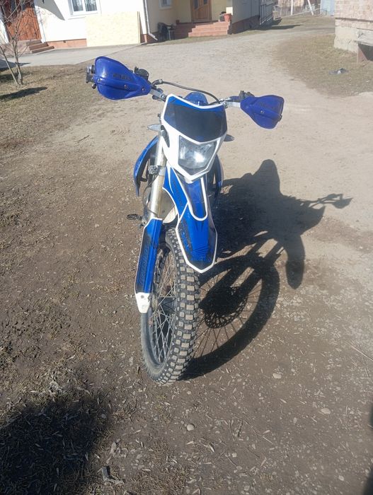 Продам Хорнет Дакар