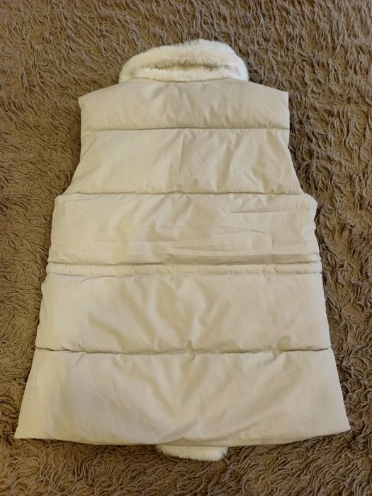 Продам НОВУ желетку