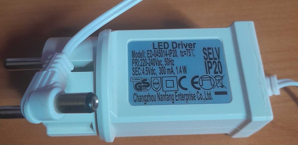 Блок живлення адаптер Ac/Dc Led Driver model Ed-045014-IP20 4.5 V