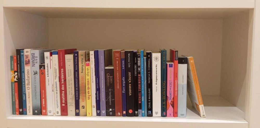 Livros de Cinema / Desporto / Música / Culinária / Maternidade / Outros