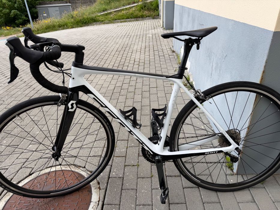 Bicicleta scott addict 30