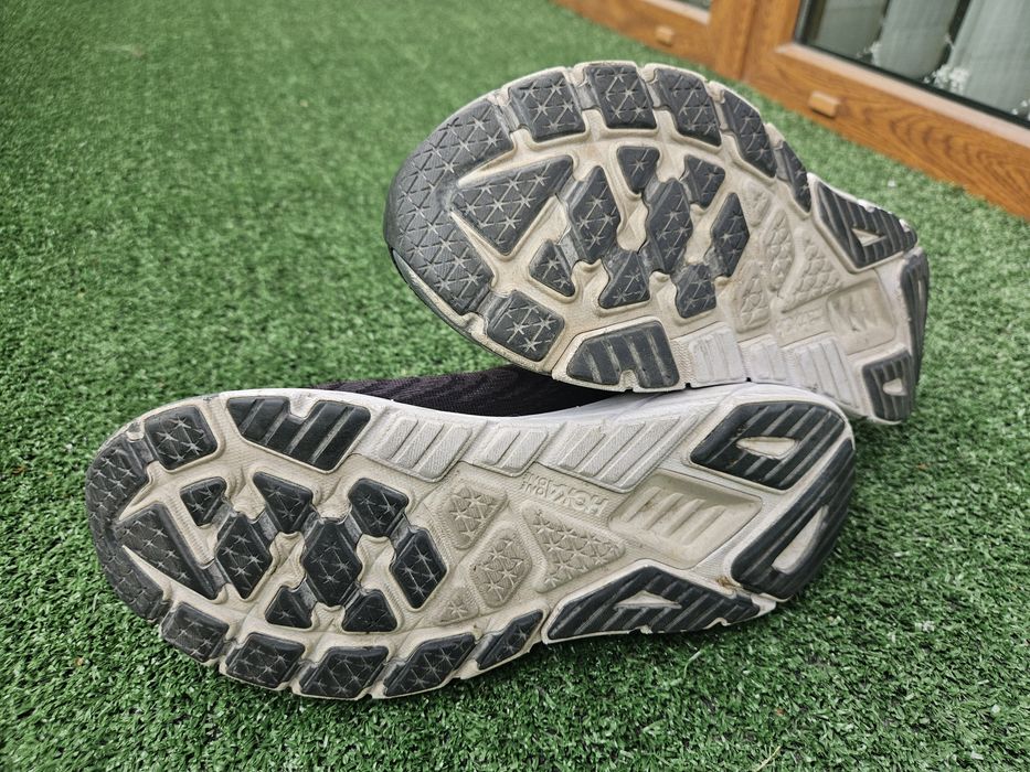 Hoka Arahi 6 buty do biegania 43 1/3 27,5