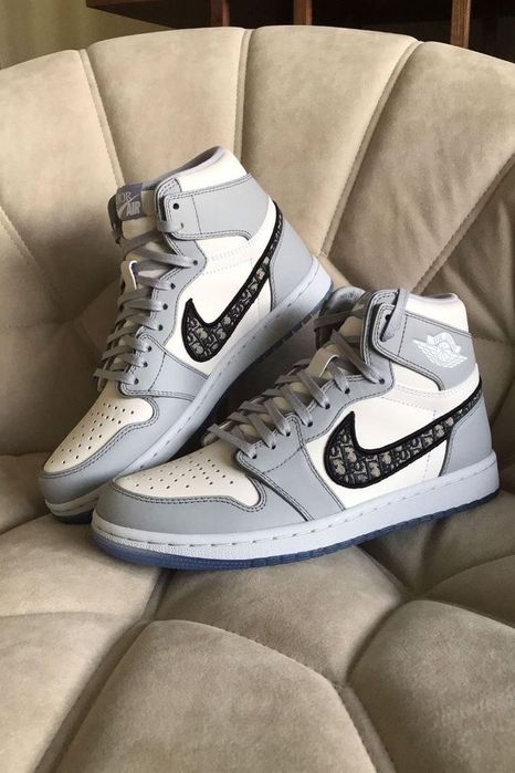 Nike Air Jordan Dior