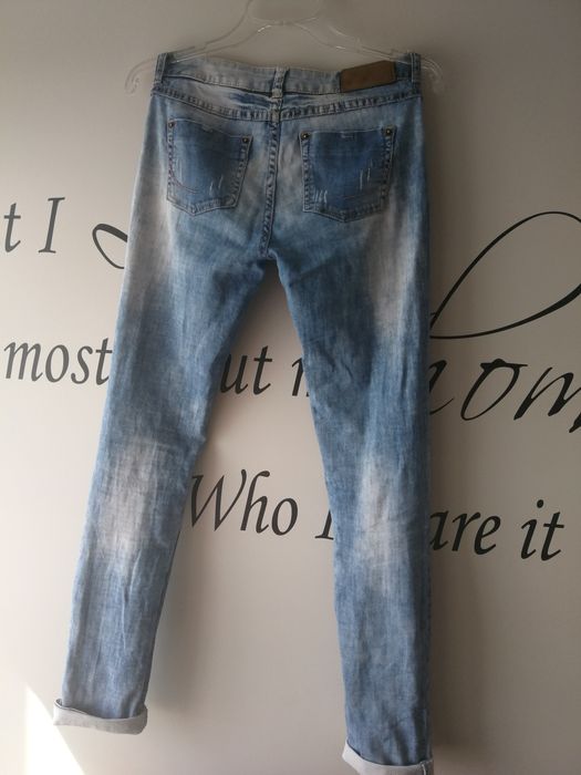 Jeansy Review M