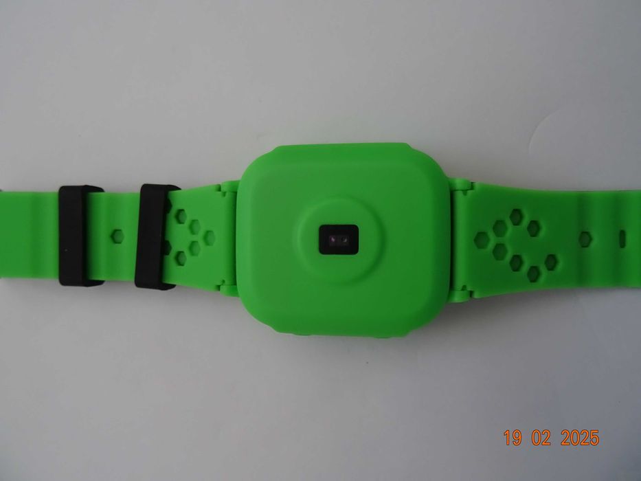 Zegarek z kartą SIM Forever Find Me KW-200 zielony