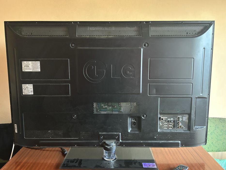 TV 50" LG Plazma 50PK760