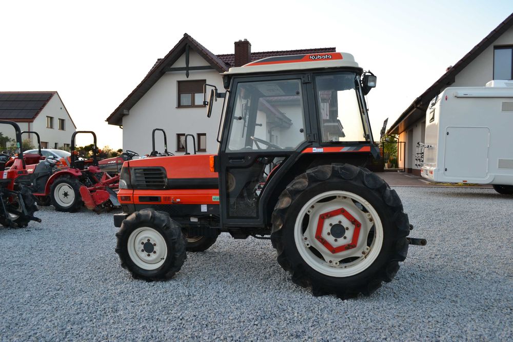 Traktorek japoński mini traktor Iseki Kubota KABINA KLIMATYZACJA