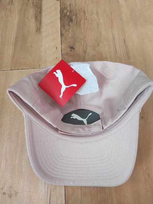 Nowa czapka z daszkiem Puma