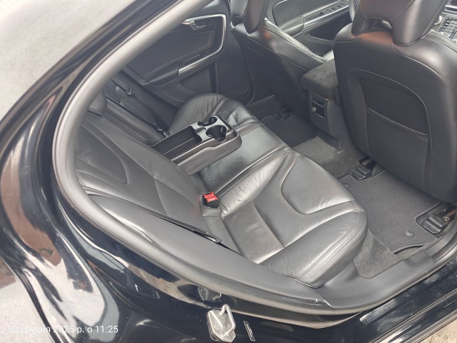 Volvo S60  ГБО AISIN  газ 100 км пробігу  перед максимальна