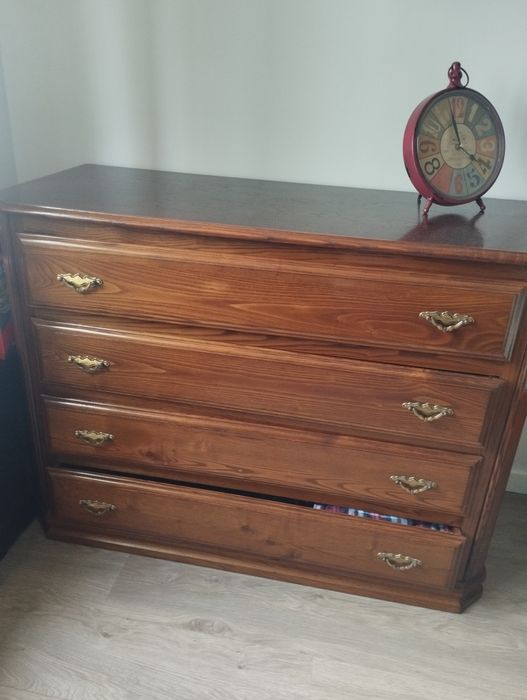 Mobília quarto em madeira maciça