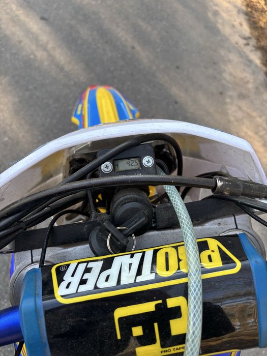 Sprzedam crossa Mikilon MZK 250