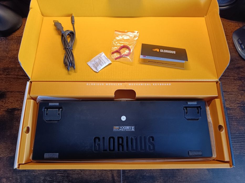 Glorius GMMK 2 - Barebobe - Full Size 96%