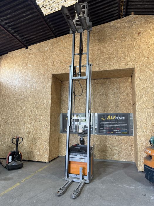 Stacker still triplex 5 metros com elevacao inicial!! 2019
