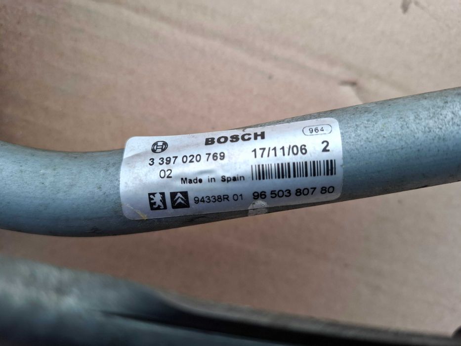 Mechanizm wycieraczek Peugeot 207 Bosch