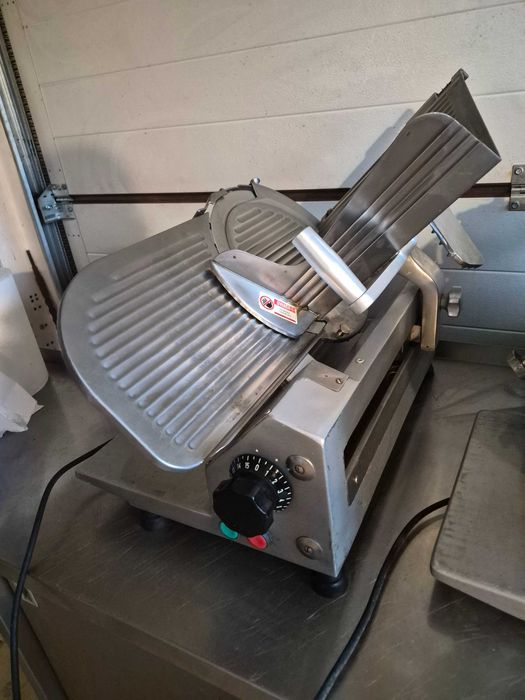 Krajalnica ma-ga 612p