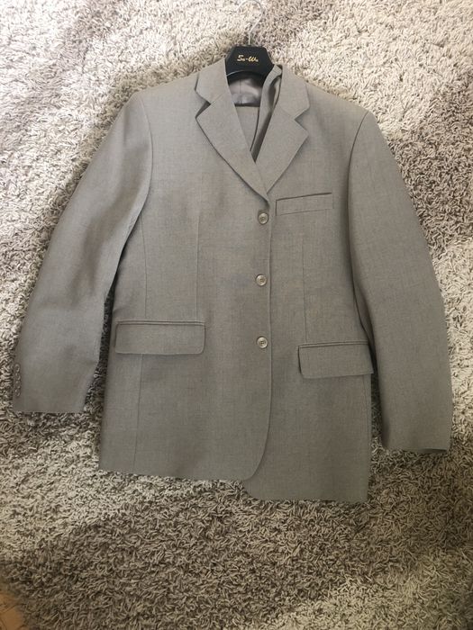 Garnitur męski beżowy