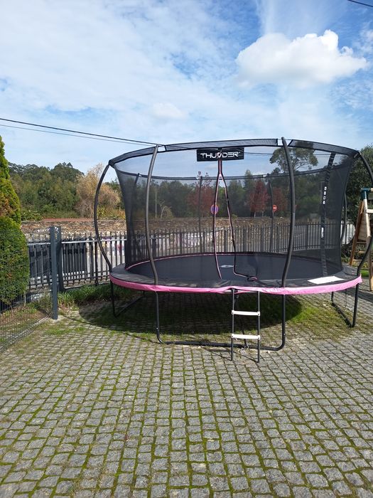 Trampolim  14FT 427CM  Para crianças e Adultos com escada