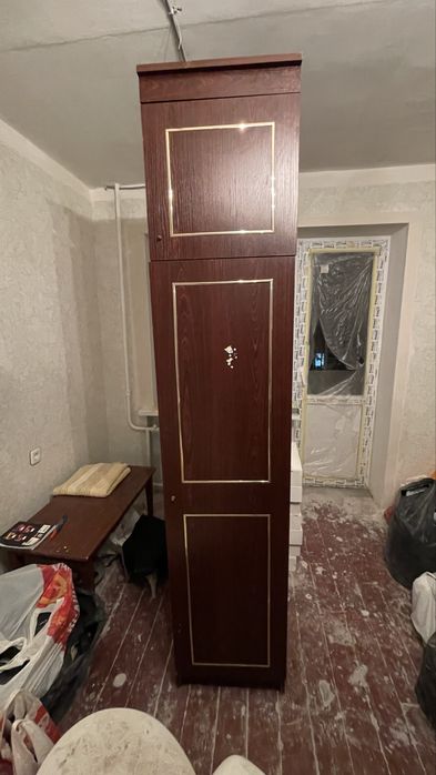 Красивый шкаф продам