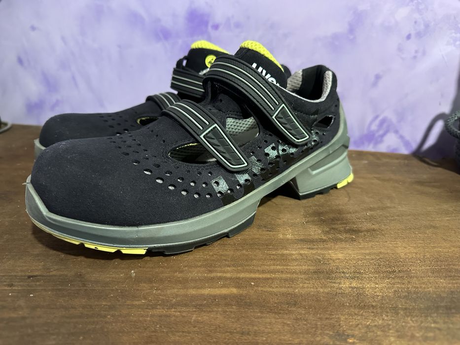 Літнє будівельне взуття бренду Uvex 38  , захисне азуття