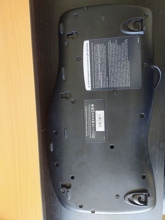 Клавіатура ергономічна Microsoft Natural Ergonomic Keyboard 4000