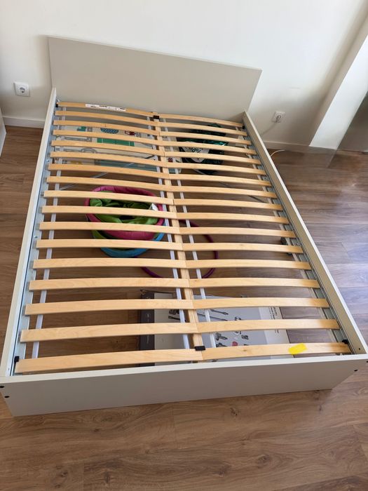 Cama Malm 140X200 cm